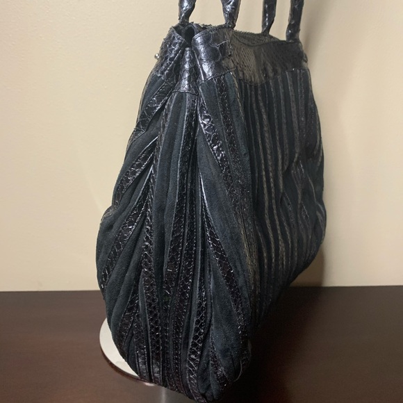 Nancy Gonzalez Python Bag - Picture 13 of 17